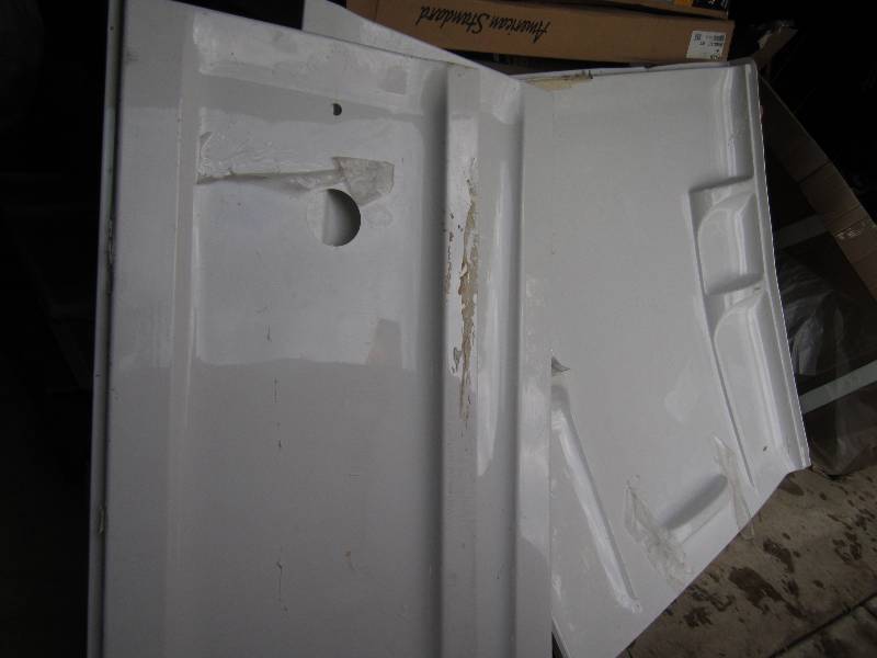 American Standard 3 wall shower enc...