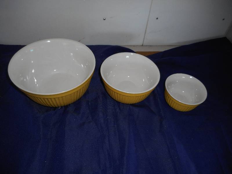 3 WCL MIXING BOWLS