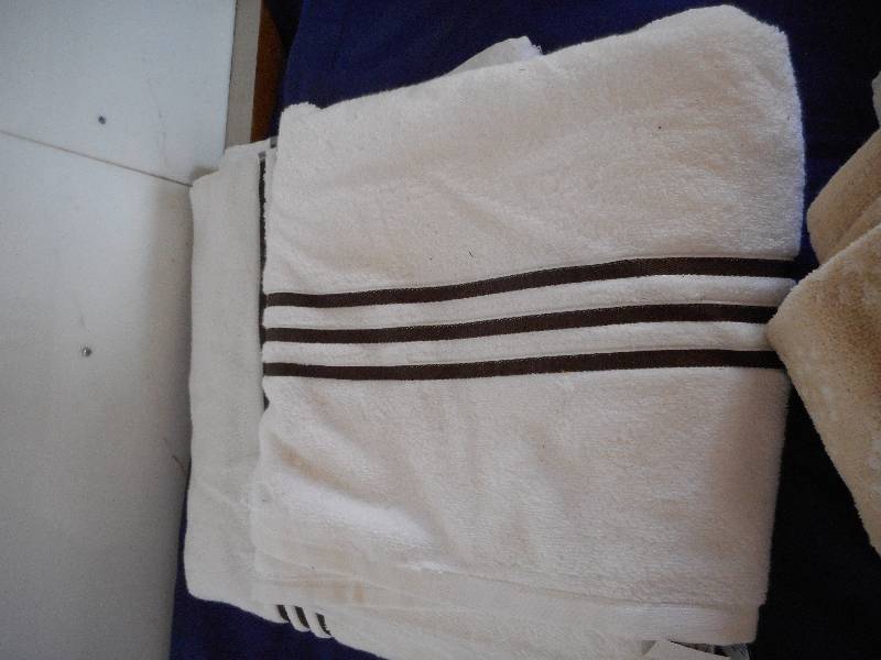 EXTRA LARGE BATH TOWLES AND 3 MISC
