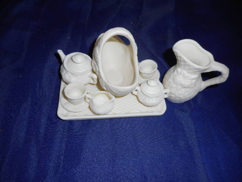 MINI CHILDS TEA SET