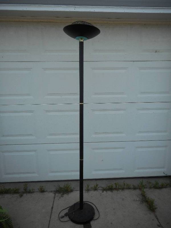 OUTDOOR LIGHT