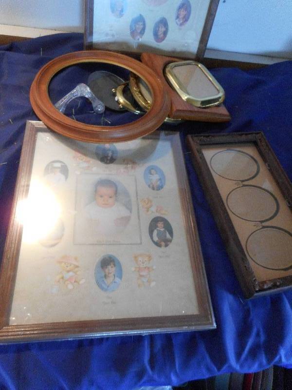 MISC PICTURE FRAMES