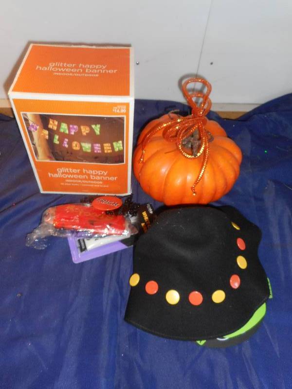 HALLOWEEN DECOR