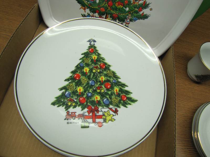 Christmas Trays, plates and 2 cups