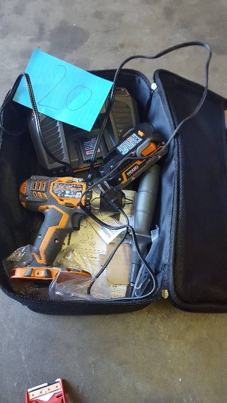 lot 20 image: RIDGID 18-Volt Lithium-Ion 12 in. Cordless Compact Drill - one battery only
