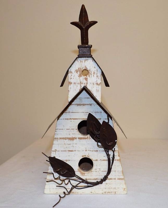 Pair of Bird Houses