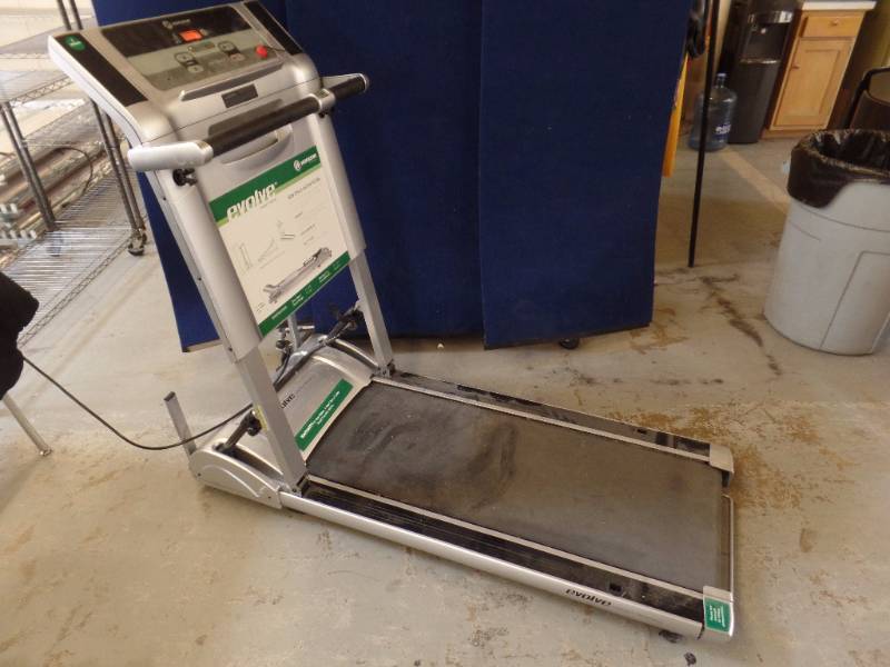lot 118 image: Treadmill