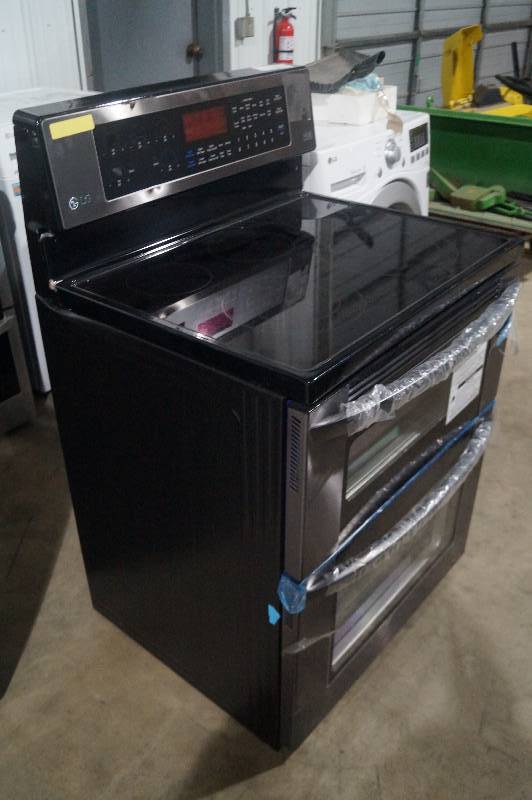 LG Electric Range