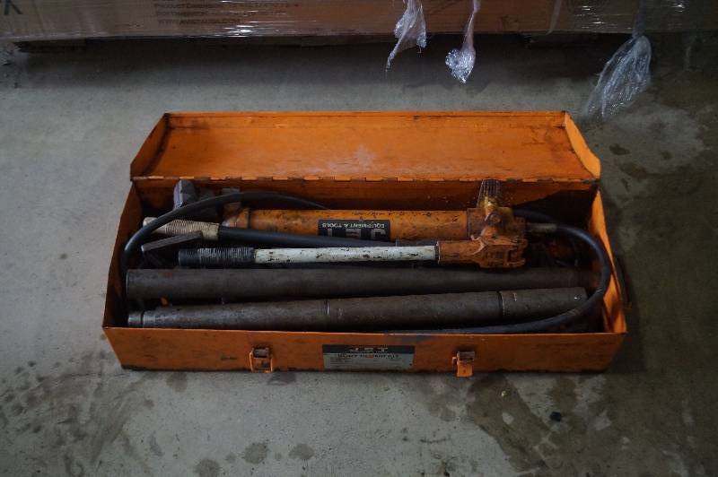 lot 5 image: JET Body Repair Kit