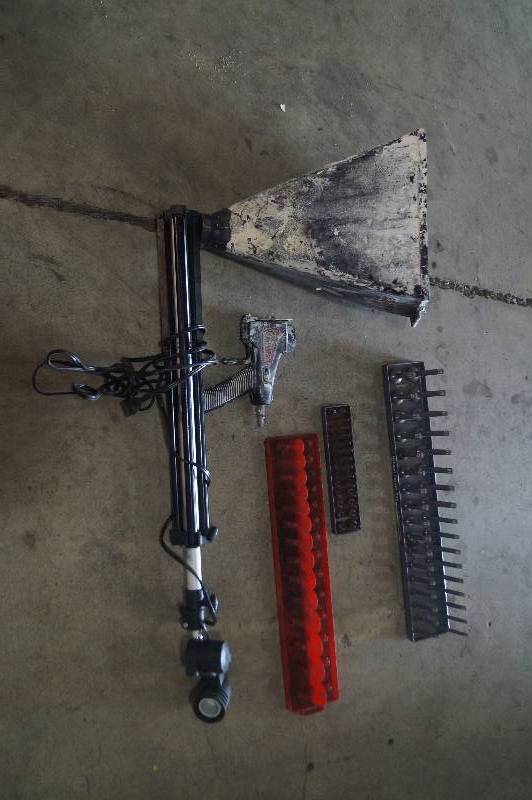lot 15 image: Drywall Sprayer, Socket Trays