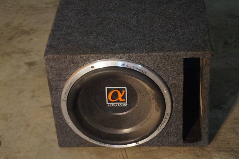 lot 18 image: Alphsonik Subwoofer