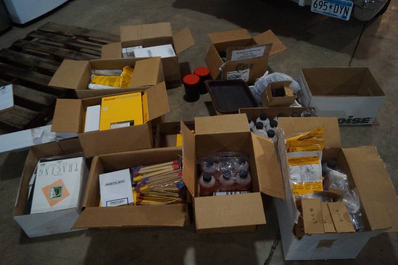 lot 27 image: Cameras, Equipment and Supplies