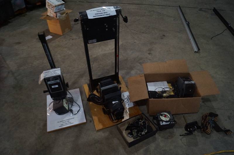 lot 30 image: Photo EnlargersEquipment