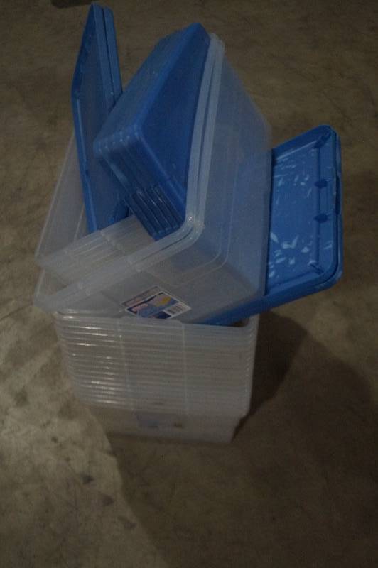 lot 34 image: Plastic Storage Containers