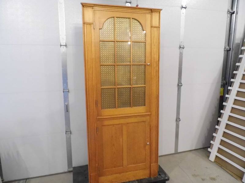 Corner Cabinet