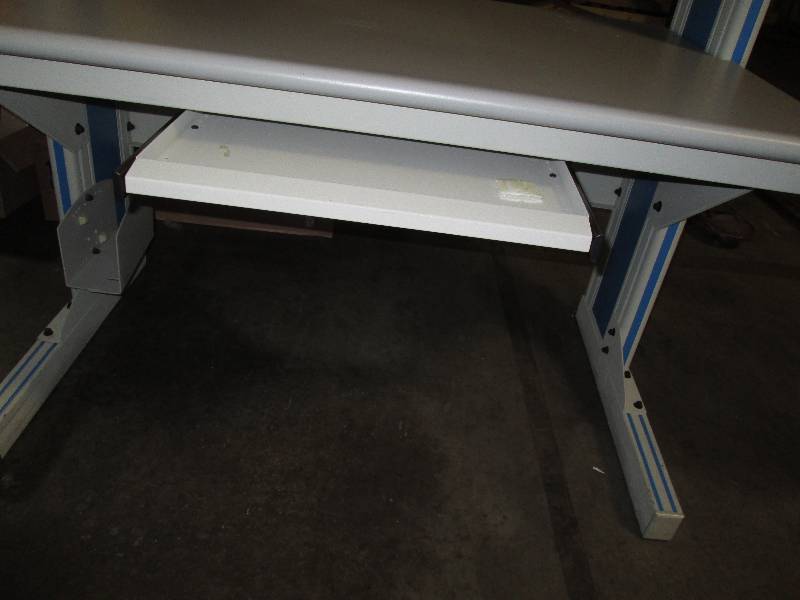 Work Bench - Sturdy