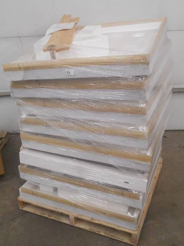 lot 23 image: (8) Unused Mincey Marble 39.75x39....