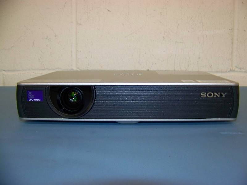 Sony, VPL-MX25, LCD Projector in Original Box