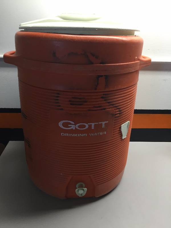 lot 6 image: GOTT 10 GALLON WATER JUG, GUITAR HERO FOR WII