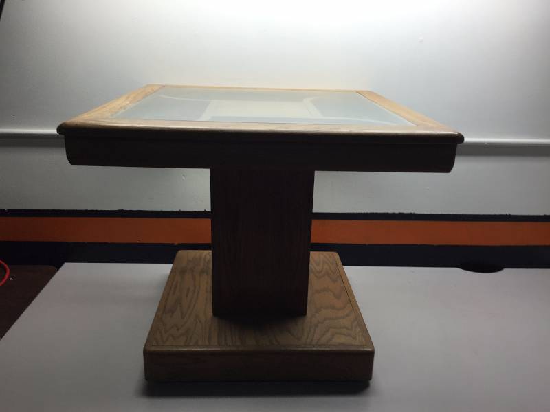 lot 9 image: END TABLE GLASS TOP 25 X 25