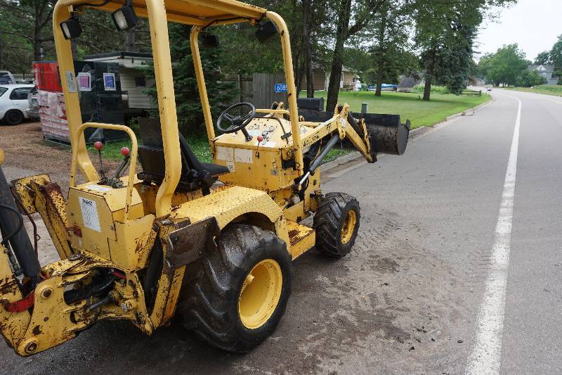 lot 17 image: Terramite Model T7 Diesel Powered Mini Tractor Loader Back Hoe