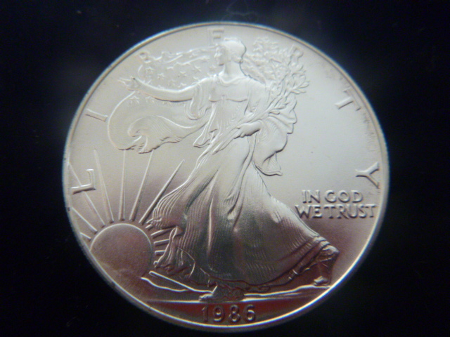1986 Walking Liberty Silver Dollar