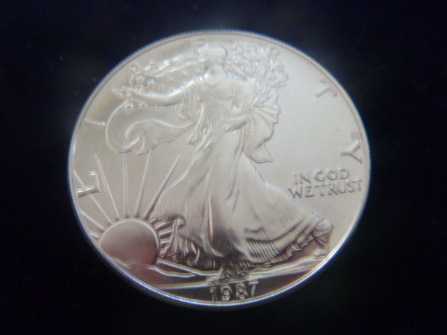 1987 Walking Liberty Silver Dollar