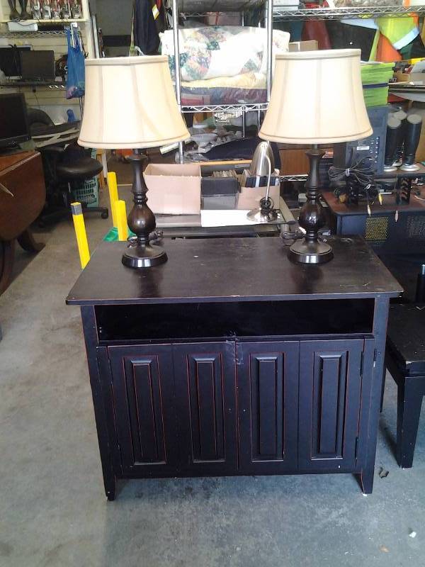 2-Door Cabinet 38x21x30  (Needs Repair) & 2-30 Inch Metal Lamps With Shades (No Finials)