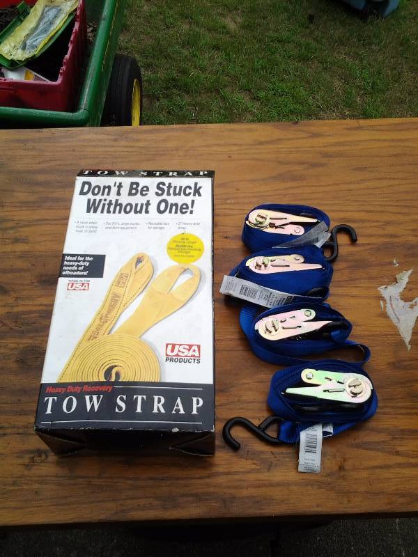 lot 48 image: Towing & Ratchet Straps