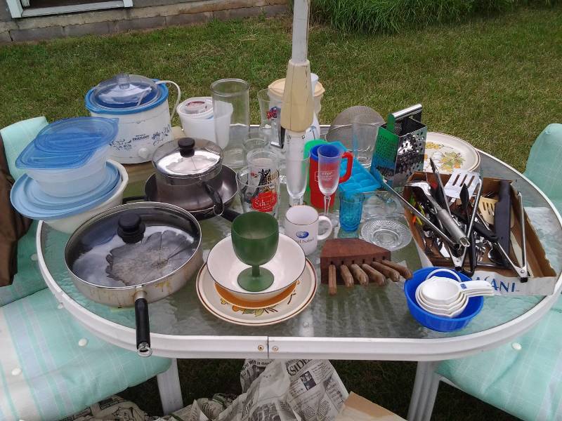 lot 73 image: Dishes, Pots, Pans, Utensils