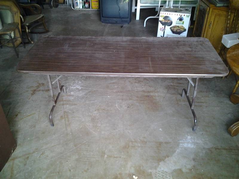 lot 85 image: 72x30 Folding Banquet Table