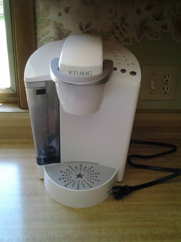 lot 177 image: Keurig K-Cup Coffee Maker