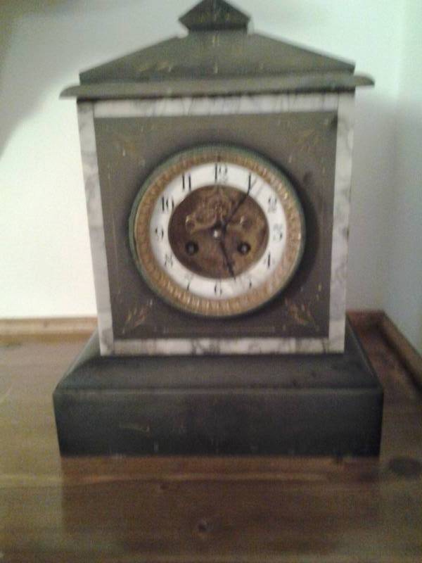 lot 272 image: Vintage Marble- (Heavy) Clock 9 x 5-12 x 12
