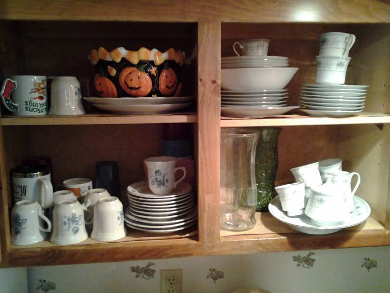 lot 259 image: Contents Of Cabinets Downstairs (Glasses, Dishes, Vases, Cake Stands)