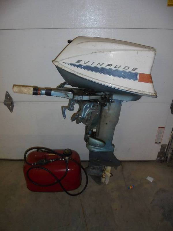 18hp Evinrude Fastwin wtank & hose