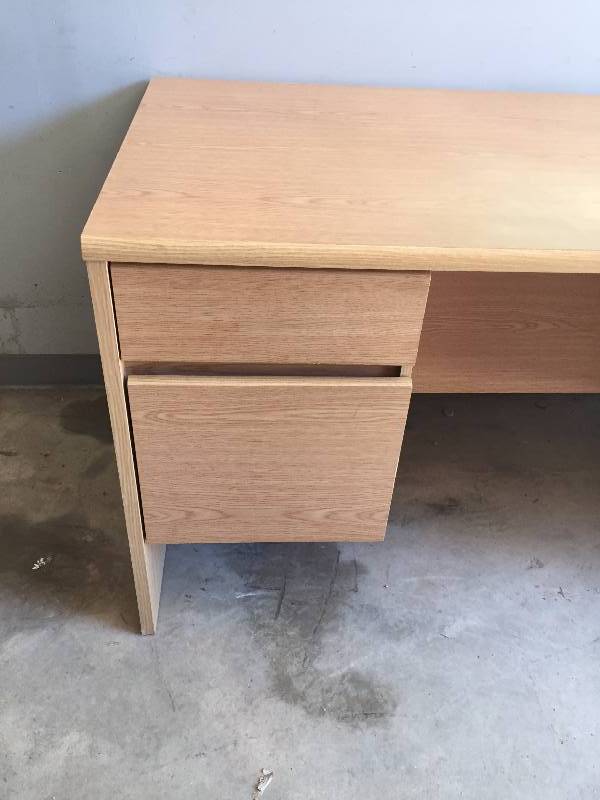 lot 44 image: Basic Ikea Style Blonde Wood 4 Drawer Home Office Desk - Super Condition - Desktop has Wear