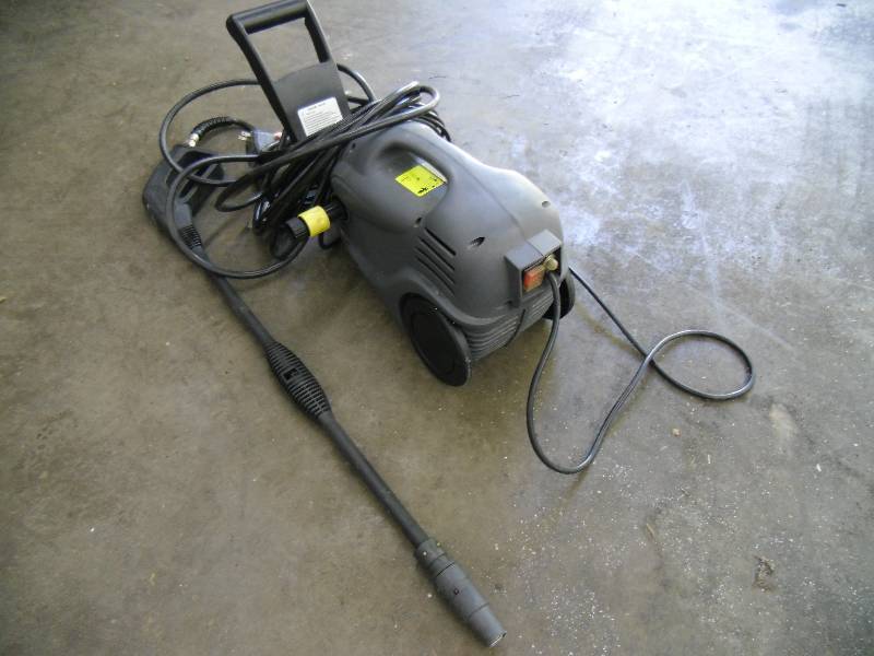 Pressure Washer