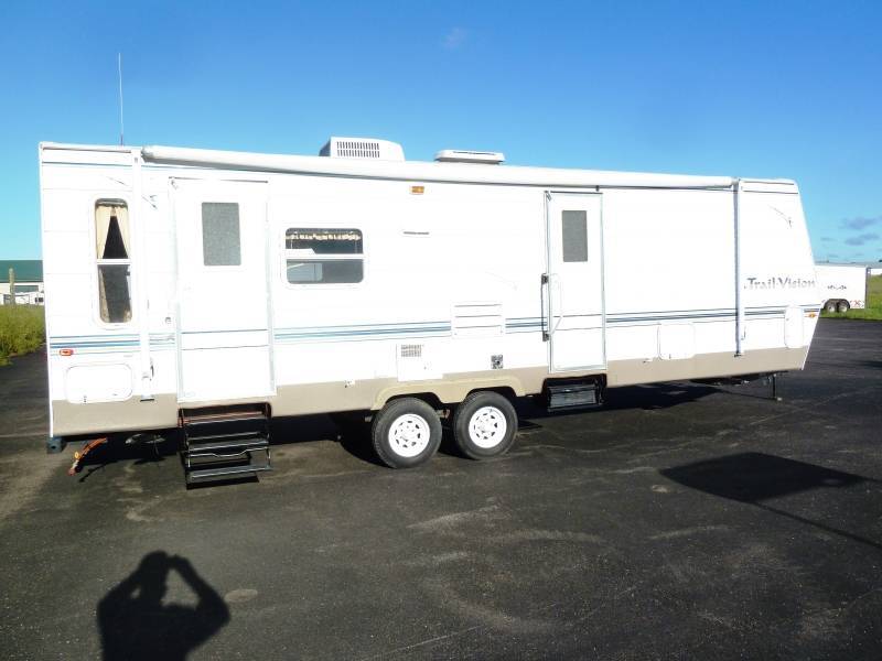 2004 Trail Vision 30DS Travel Trailer wDouble Slide-outs