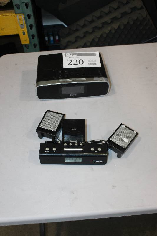 lot 220 image: Lot of (2) iHome AMFM Docking Alarm Clock Players