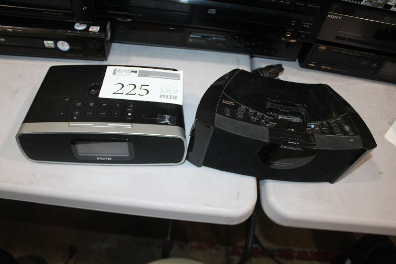 lot 225 image: Lot of (2) Electronics Including 1) Emerson Research Docking Player Alarm Clock AND 1) iHome Docking Player Alarm Clock