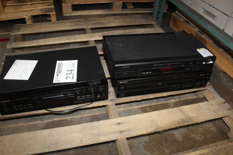 lot 234 image: Lot of (3) Electronics Including 1) Denon Compact Disc Player AND 1) Sony 5-Disc Changer AND 1) Pioneer MiniDisc Recorder
