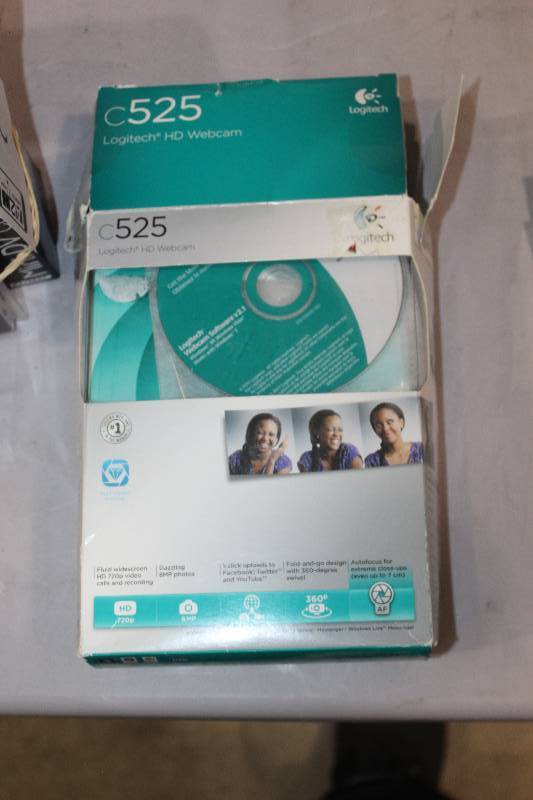 lot 262 image: Logitech HD Webcam