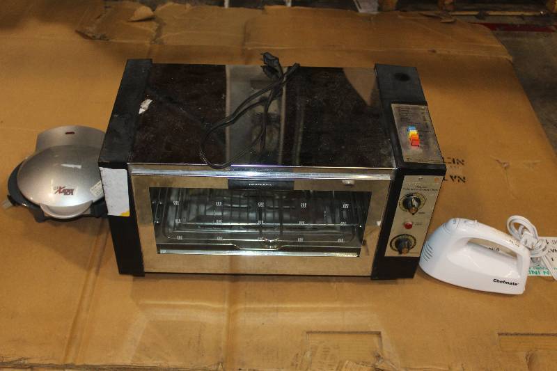 lot 280 image: Lot of (3) Appliances Including 1) Chefmate Mixer AND 1) Toastmaster Deluxe Rotisserie-Broiler-Oven AND 1) GT Express 101