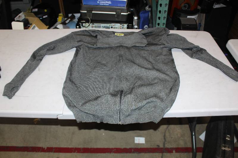 lot 270 image: ATA XXL Shirt