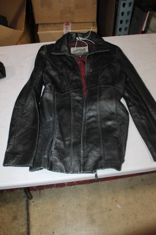 lot 272 image: Medium Pelle Studio Black Leather Coat