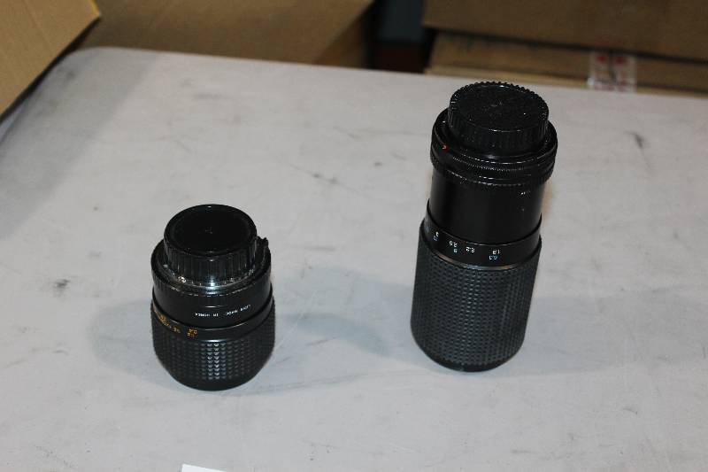 lot 286 image: Lot of (2) Camera Lens Including 1) Tokina 80-200mm AND 1) 13.5-4.5 28-70mm
