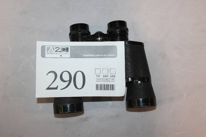 lot 290 image: Prestige 7x35mm Binoculars