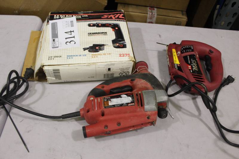lot 314 image: Lot of (3) Skil Power Tools Including 1) 58 Saw AND 1) 1316 Saw AND 1) 9.6V Cordless Drill Driver w 38 Keyless Chuck