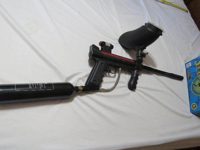 Tippman 98 Custom Paintball Gun