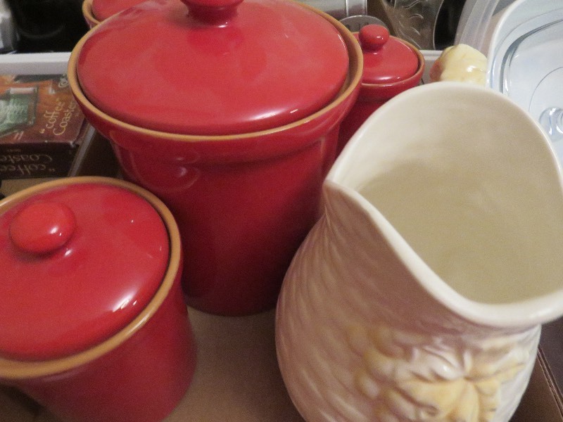 Kitchen lot